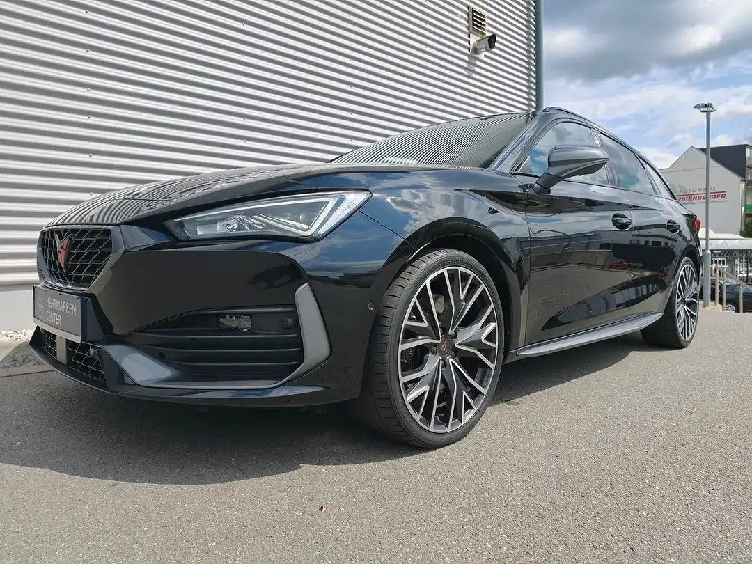 CUPRA Leon - Thumbnail 8