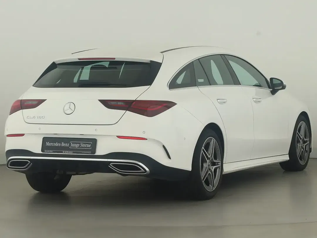 Mercedes-Benz CLA 180 AMG Line Advanced Plus - foto 2
