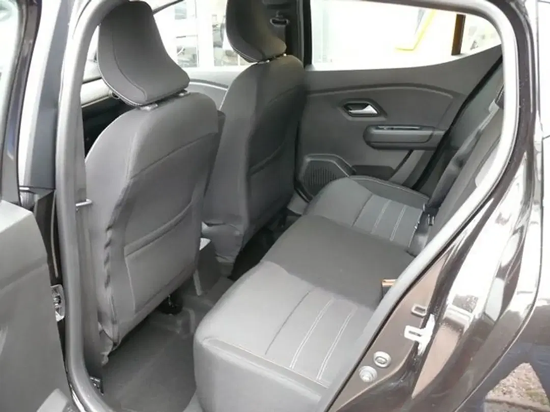 Dacia Sandero - Thumbnail 19