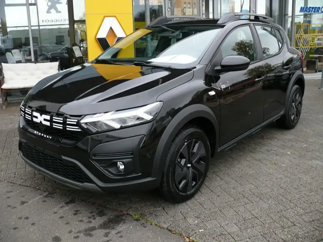 Dacia Sandero - Thumbnail 4