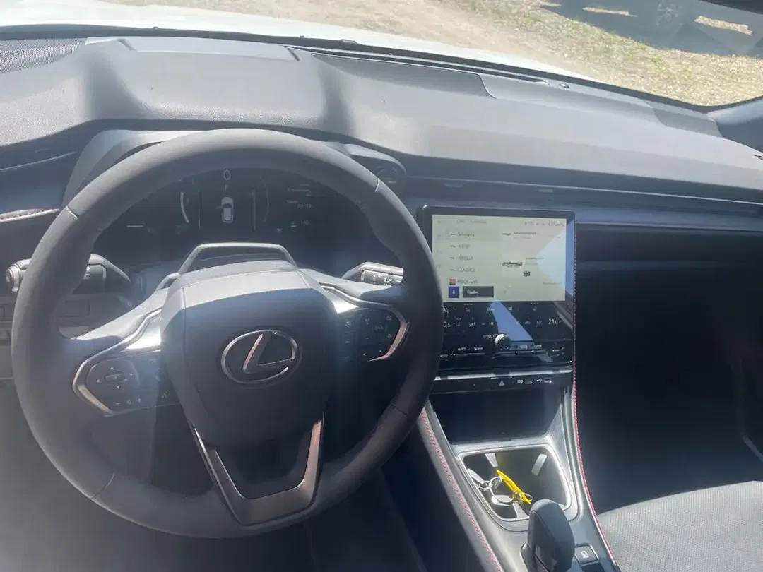 Lexus LBX - Thumbnail 14