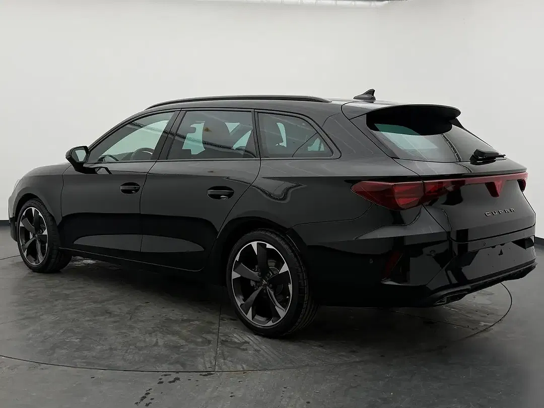 CUPRA Leon - Thumbnail 8