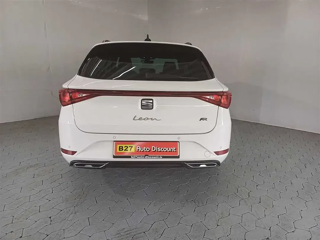 SEAT Leon - Thumbnail 4