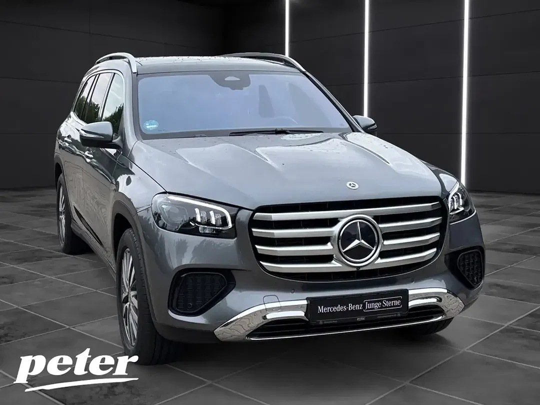 Mercedes-Benz GLS 350 - Thumbnail 3