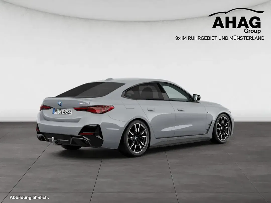 BMW i4 - Thumbnail 2