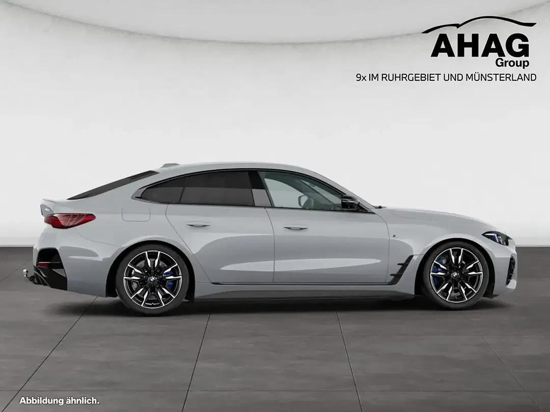 BMW i4 - Thumbnail 8