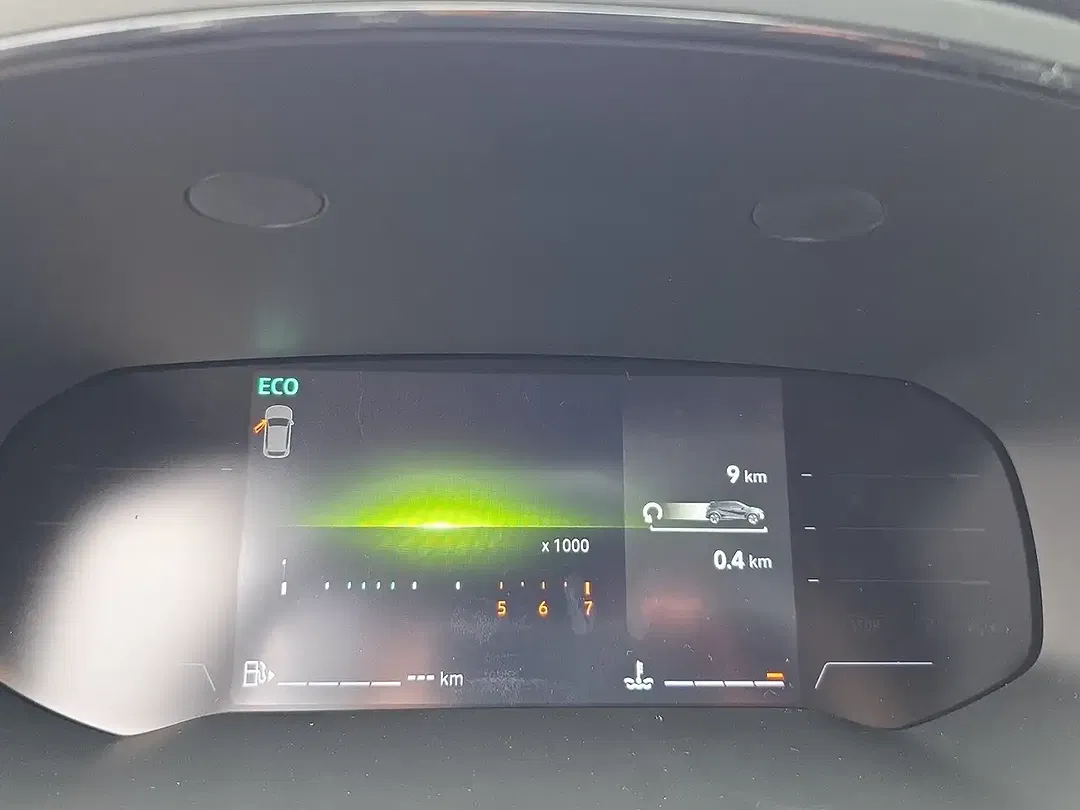 Renault Captur TCe Evolution - foto 15