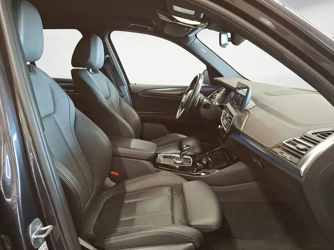 BMW X3 - Thumbnail 13