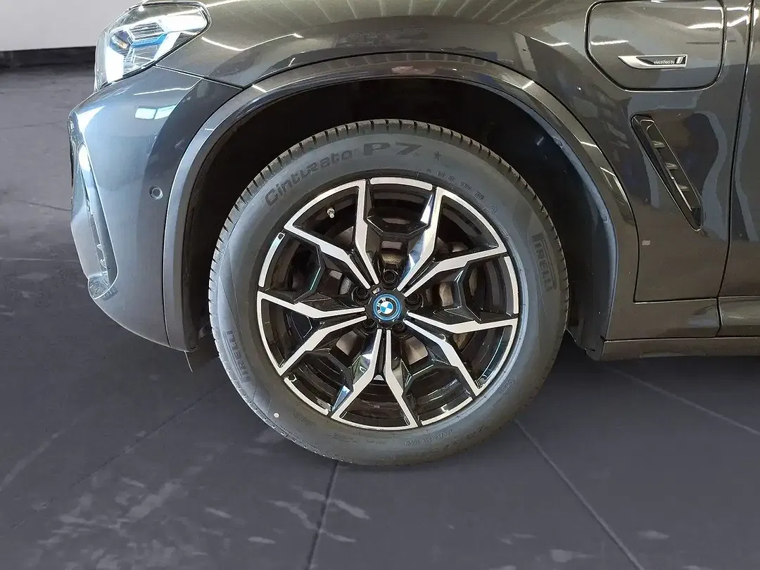 BMW X3 - Thumbnail 7