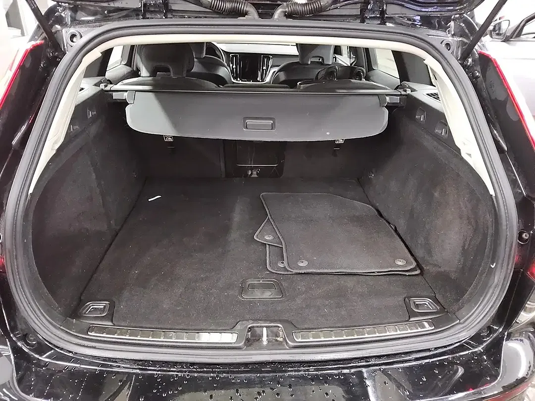 Volvo V60 - Thumbnail 12