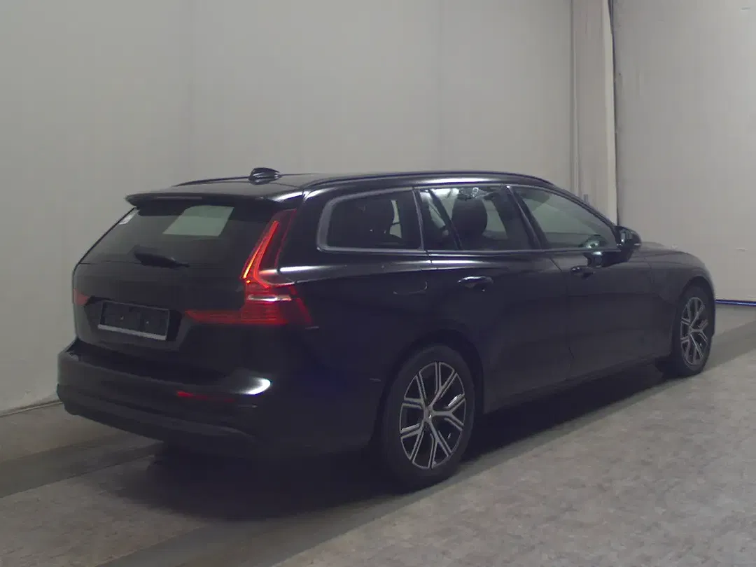 Volvo V60 - Thumbnail 4