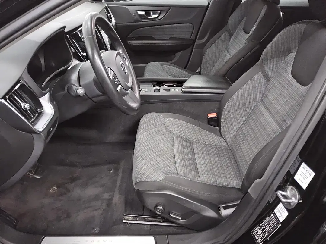 Volvo V60 - Thumbnail 9