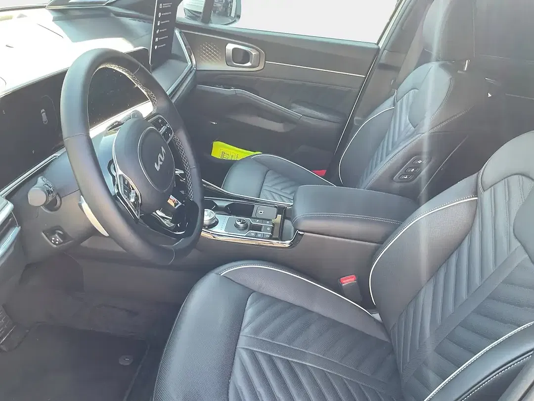 Kia Sorento - Thumbnail 7