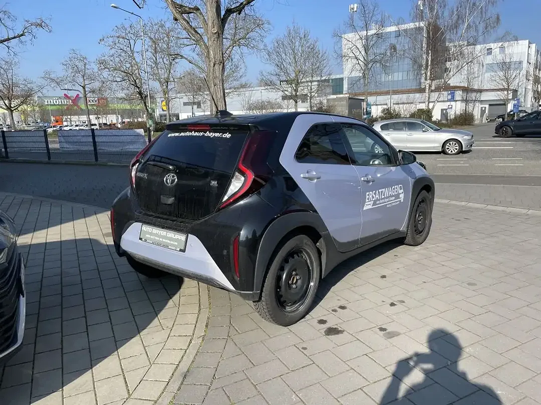 Toyota Aygo X - Thumbnail 3