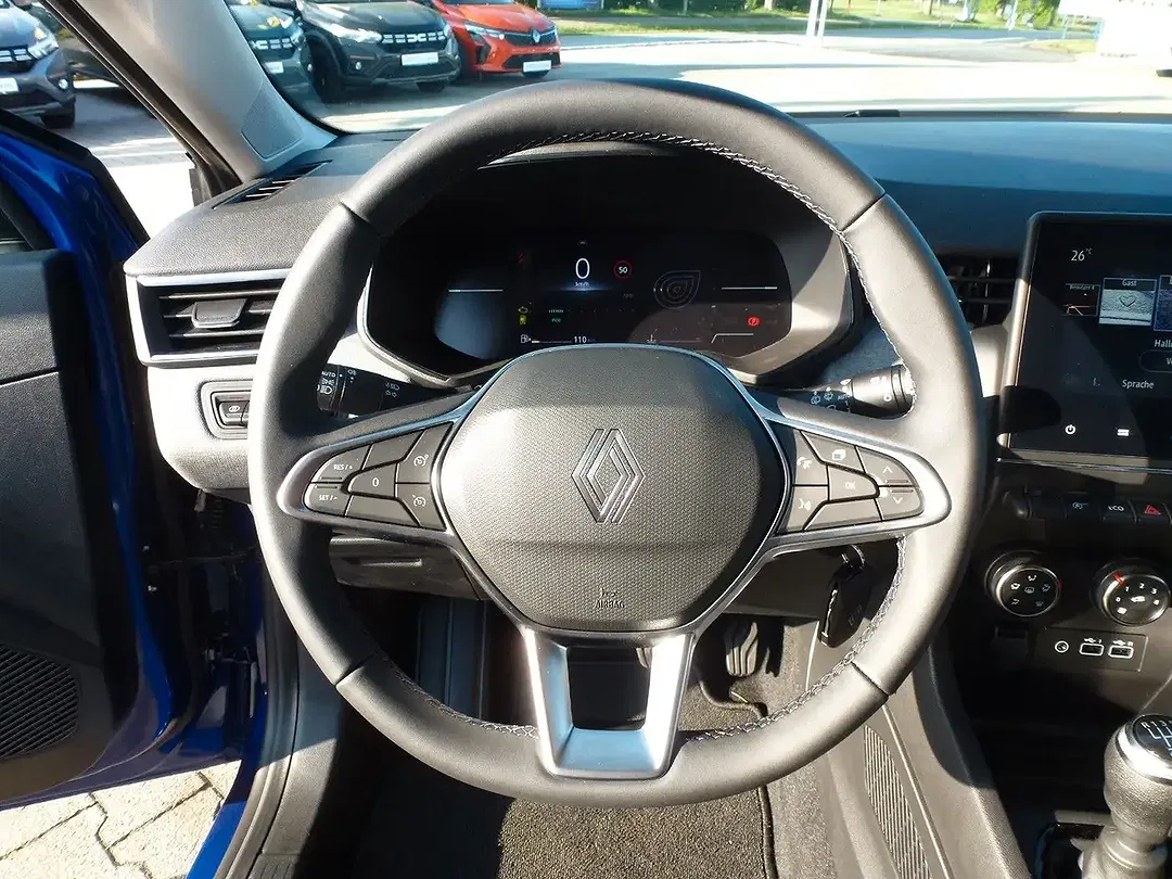 Renault Clio - Thumbnail 12