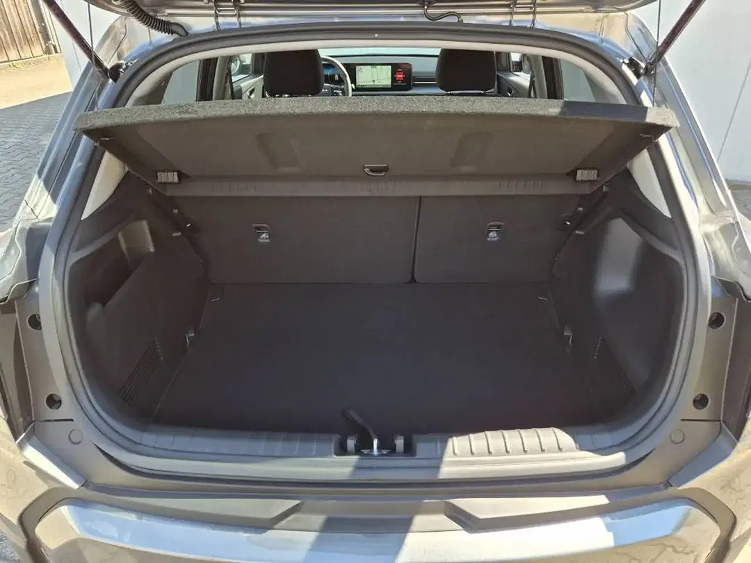 Kia Stonic - Thumbnail 11