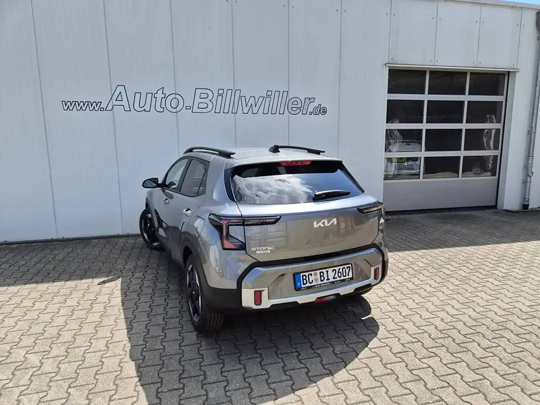 Kia Stonic - Thumbnail 6