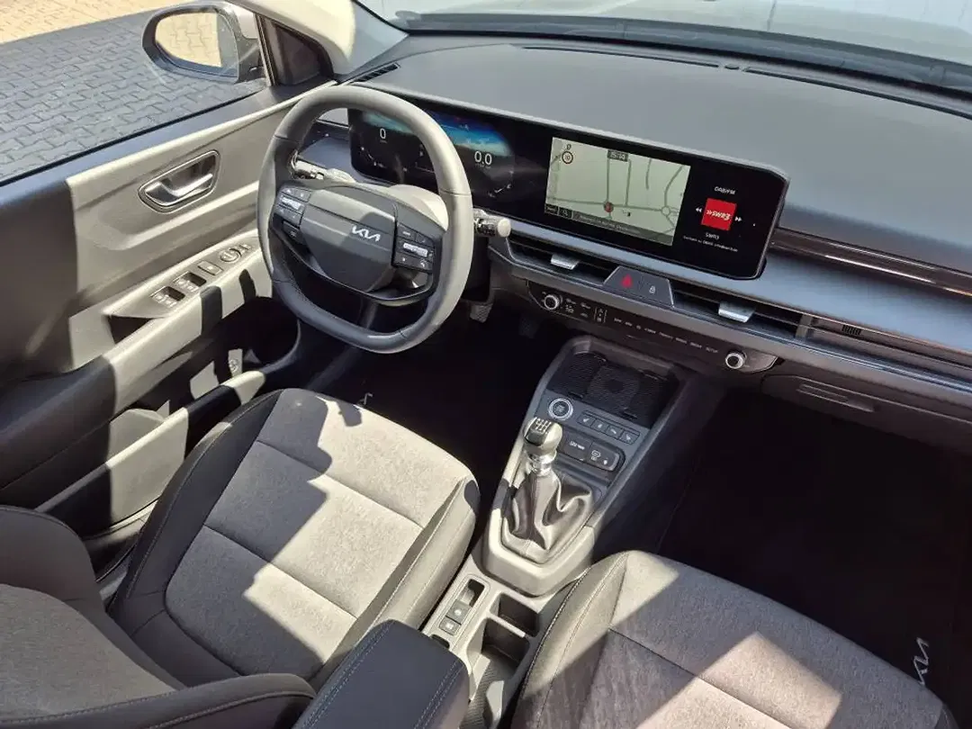 Kia Stonic - Thumbnail 9
