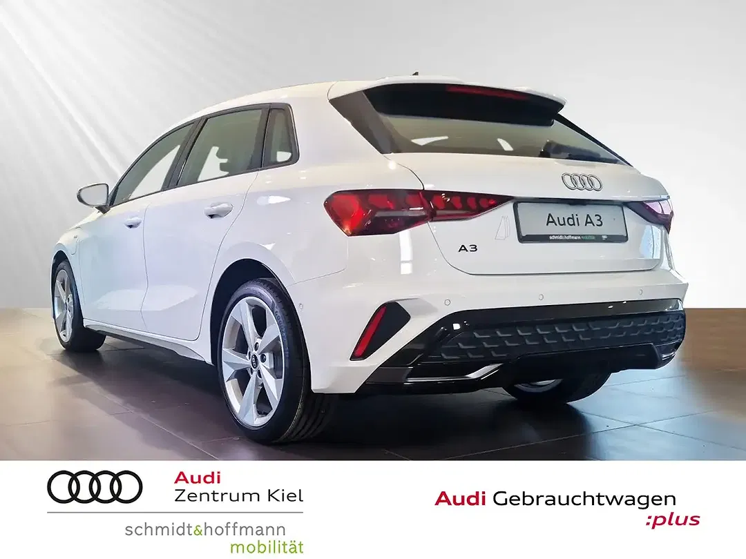 Audi A3 - Thumbnail 3