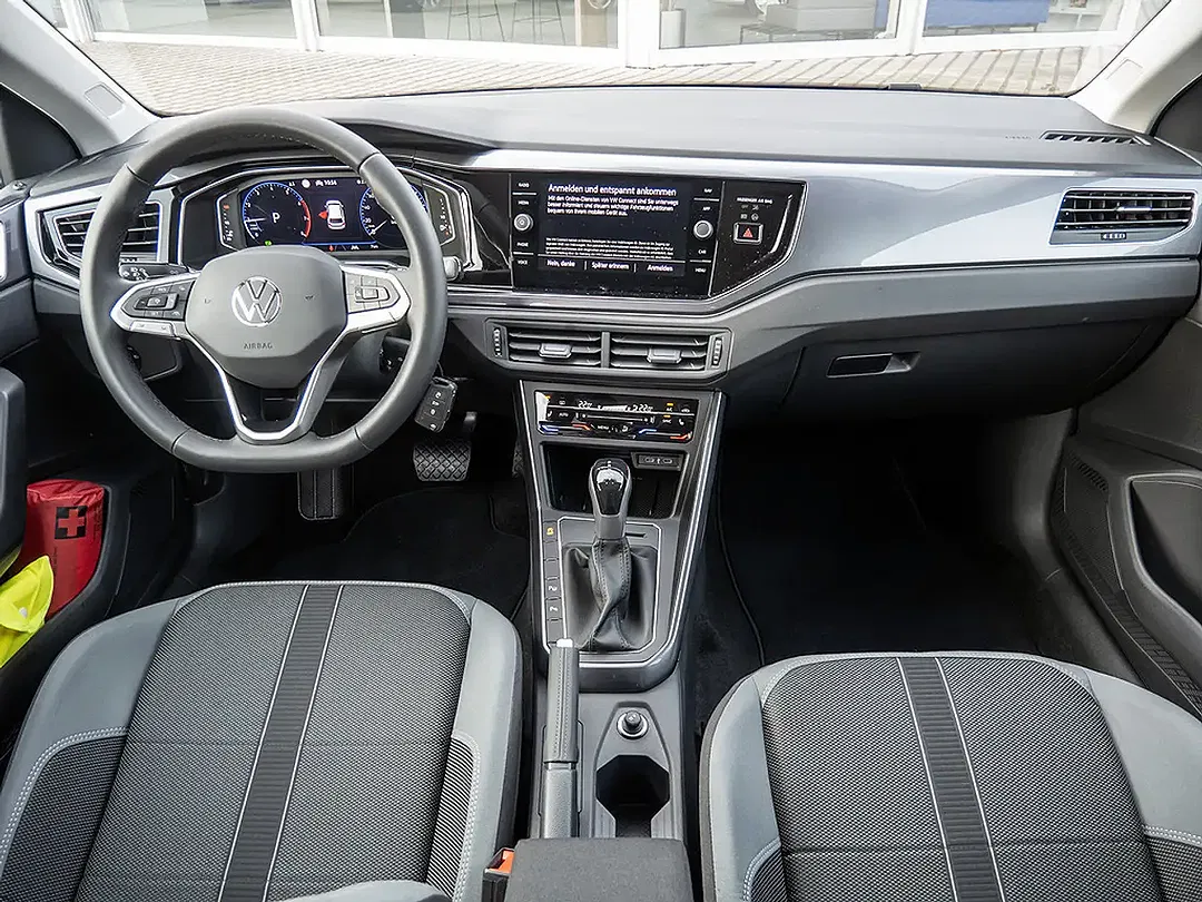Volkswagen Polo - Thumbnail 6