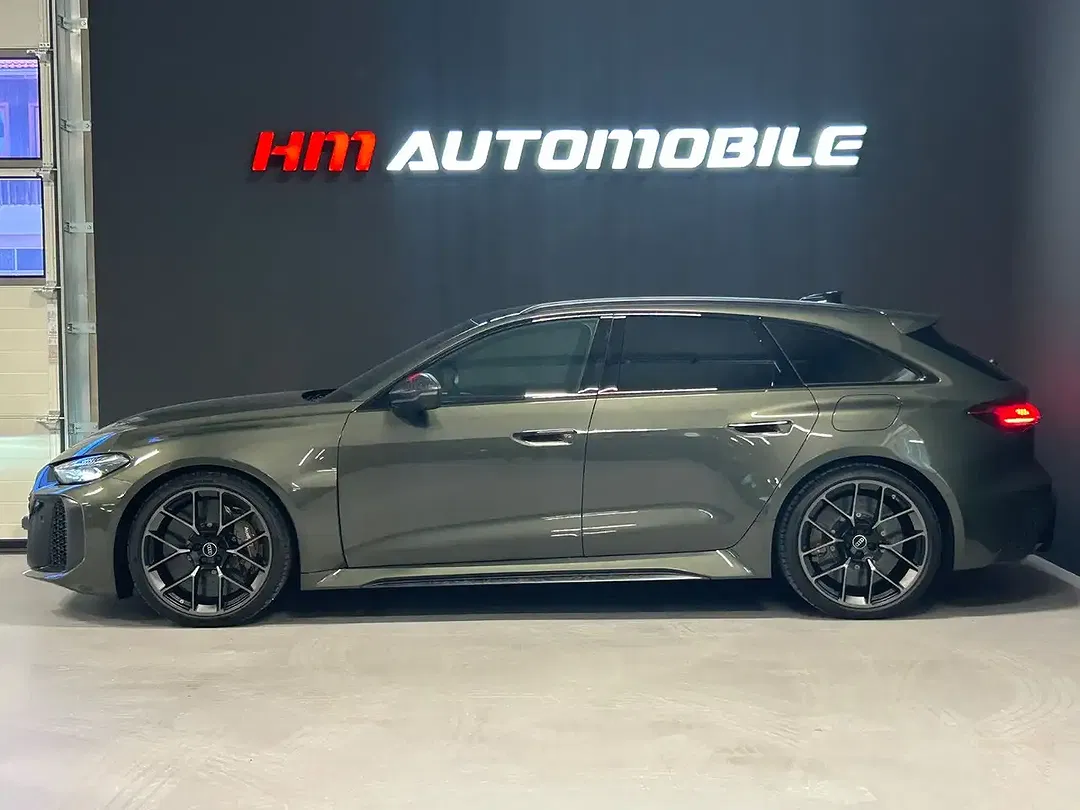 Audi RS5 Avant - foto 2