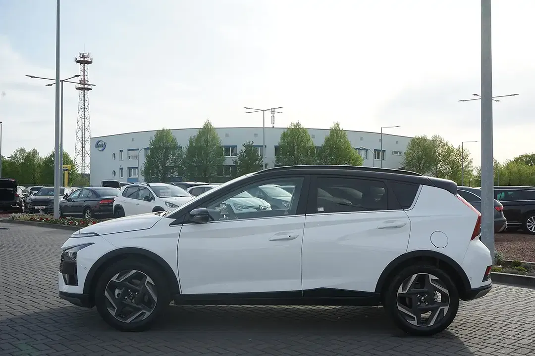 Hyundai BAYON - Thumbnail 9