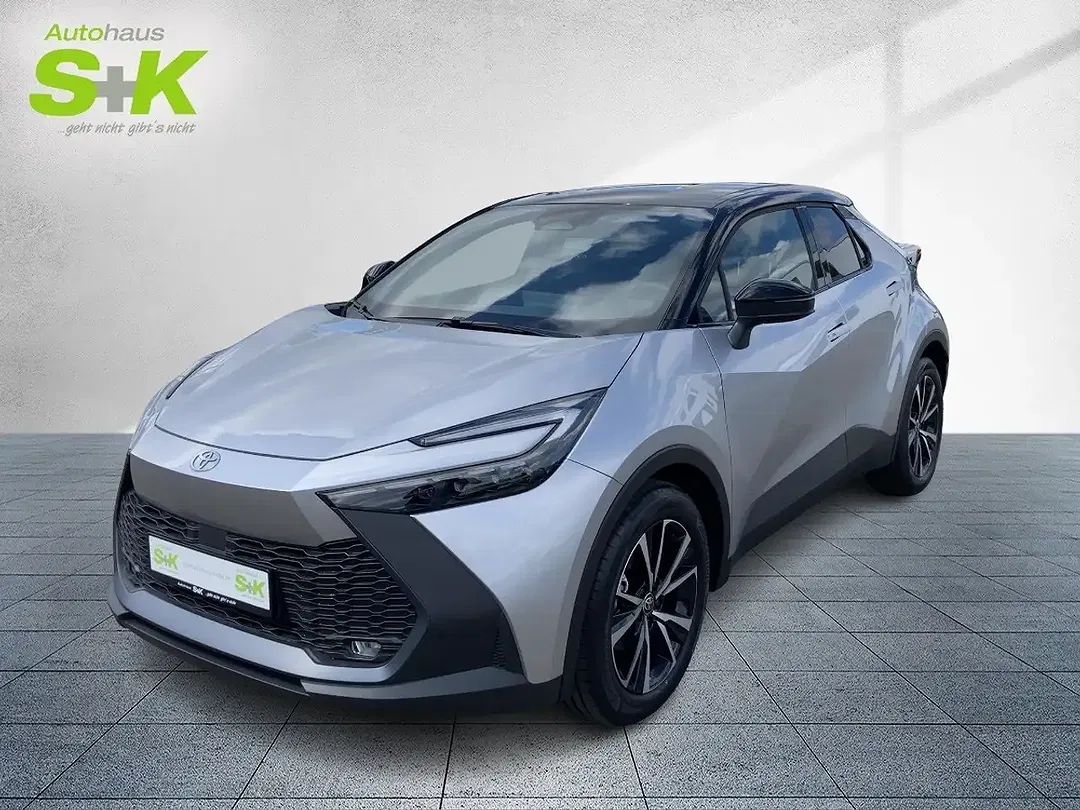 Toyota C-HR - Thumbnail 1