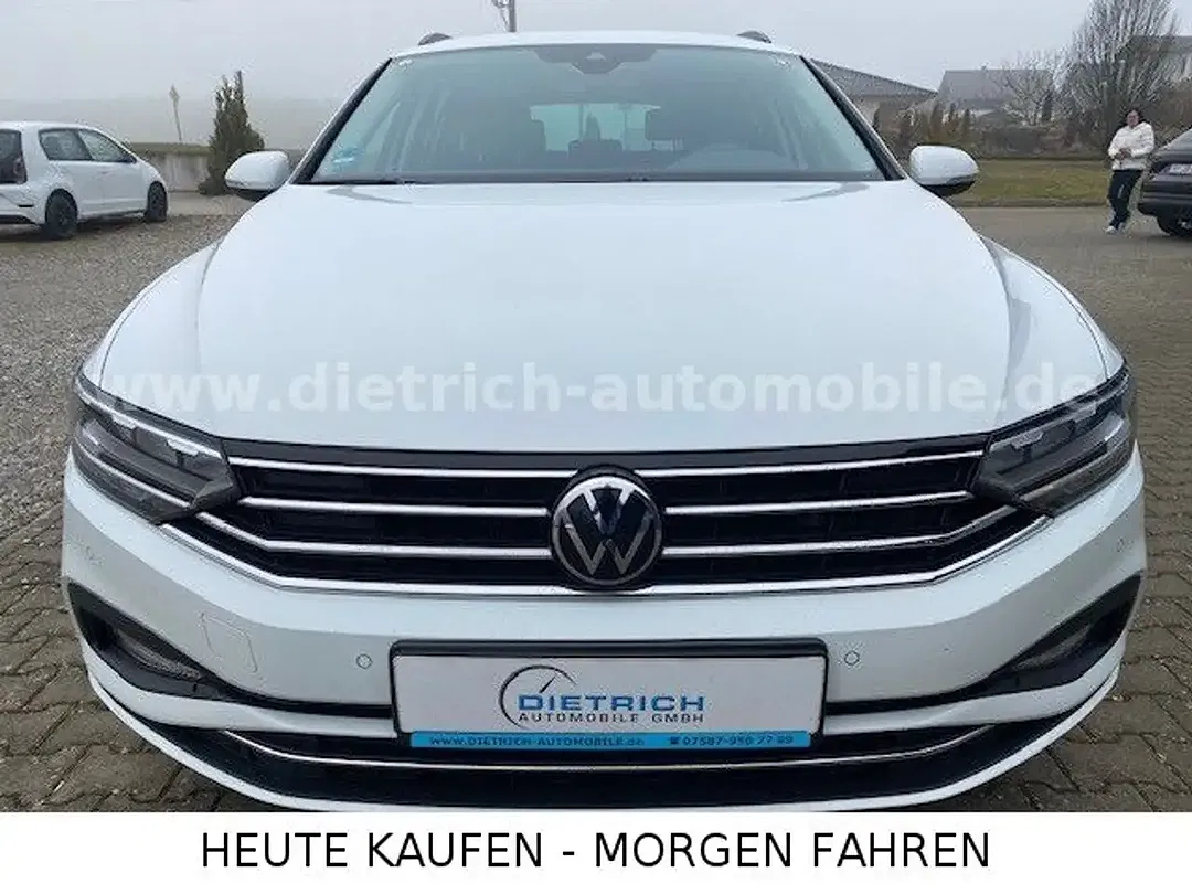 Volkswagen Passat Variant DSG - foto 2