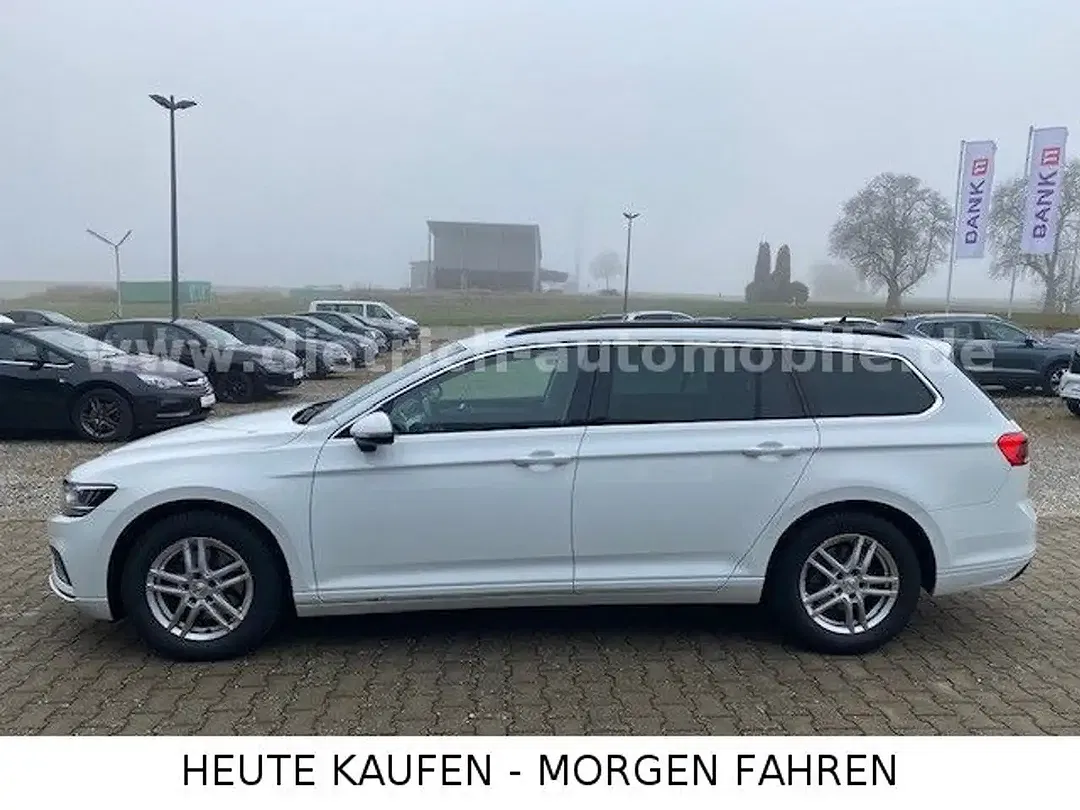 Volkswagen Passat Variant - Thumbnail 7
