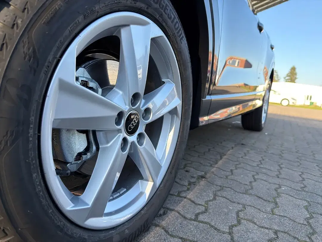 Audi Q2 - Thumbnail 11
