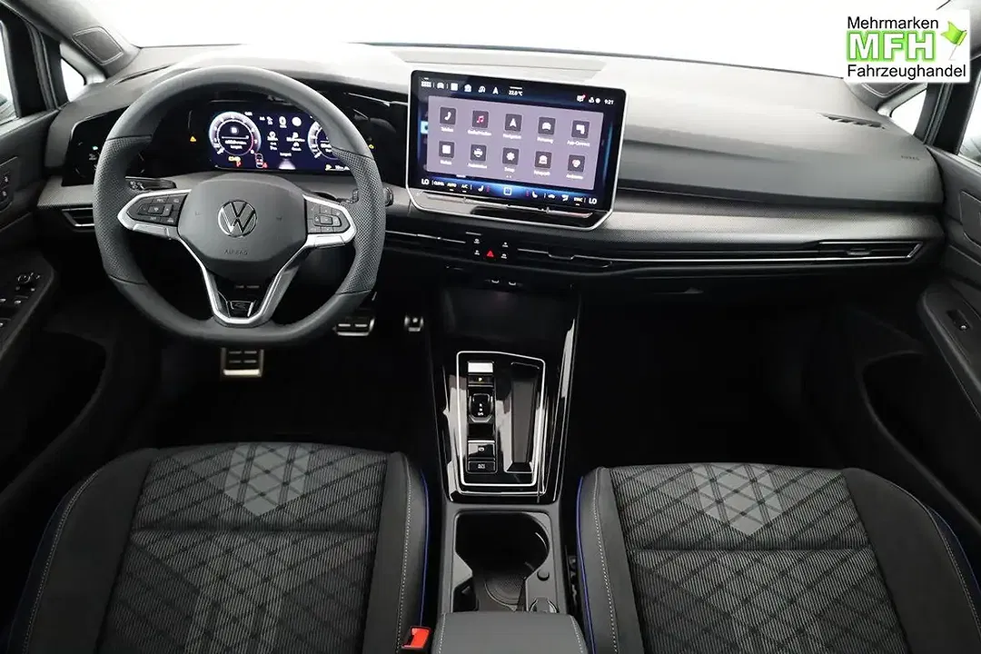 Volkswagen Golf - Thumbnail 4