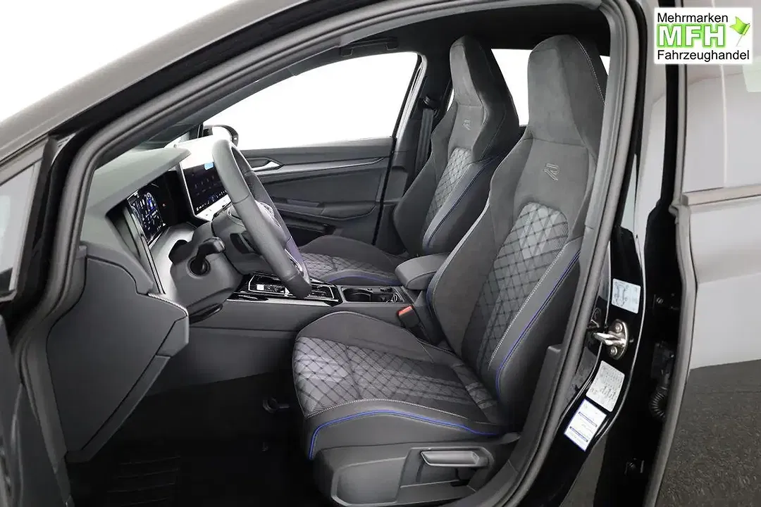 Volkswagen Golf - Thumbnail 9