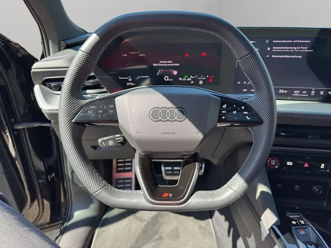 Audi SQ5 - Thumbnail 11