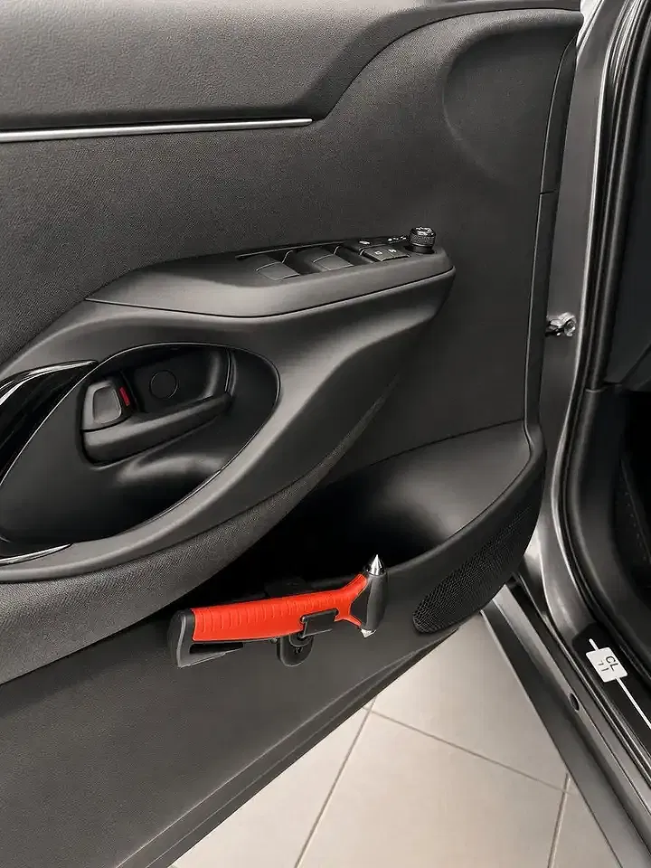 Toyota Yaris - Thumbnail 10