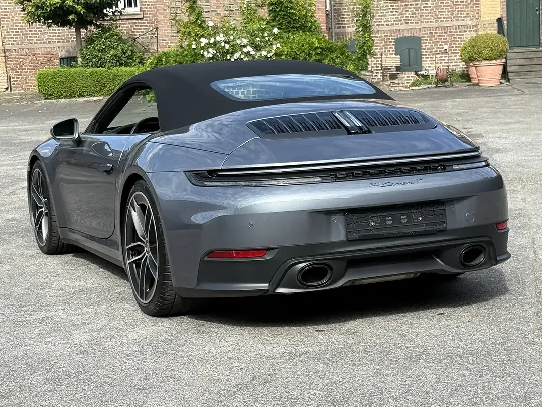 Porsche 992 - Thumbnail 9
