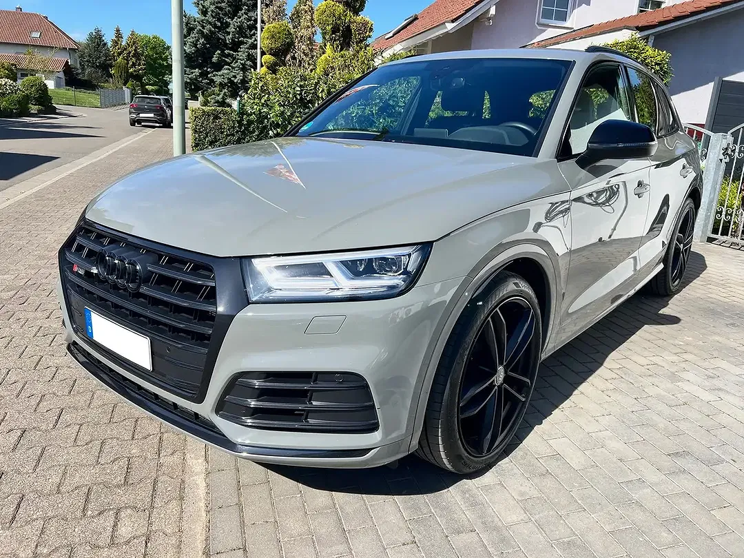 Audi SQ5 - Thumbnail 4