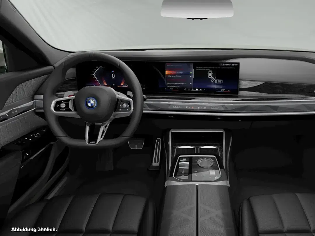 BMW 750 - Thumbnail 4
