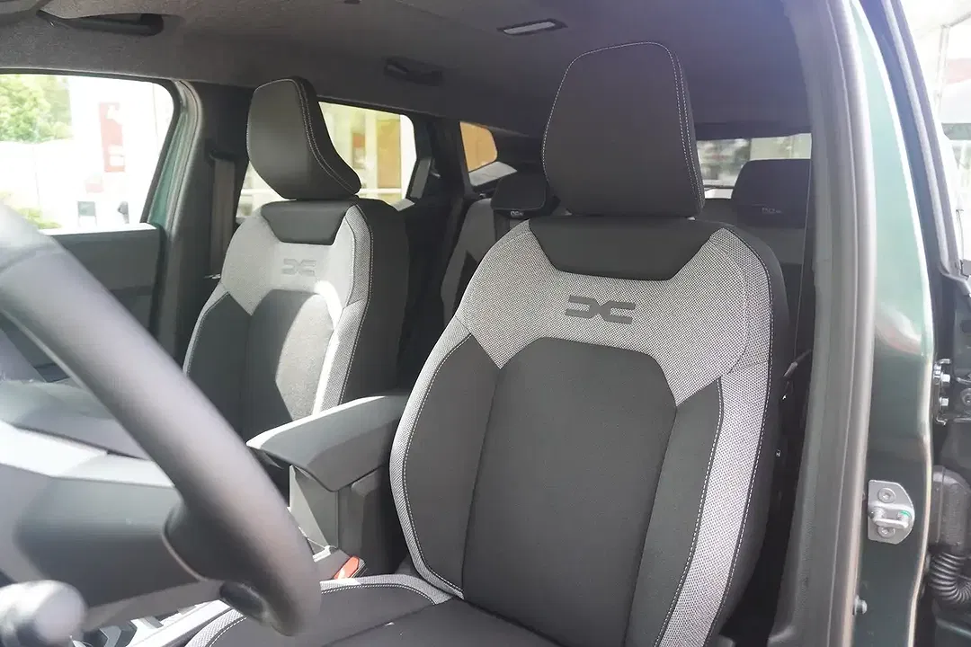 Dacia Duster - Thumbnail 6