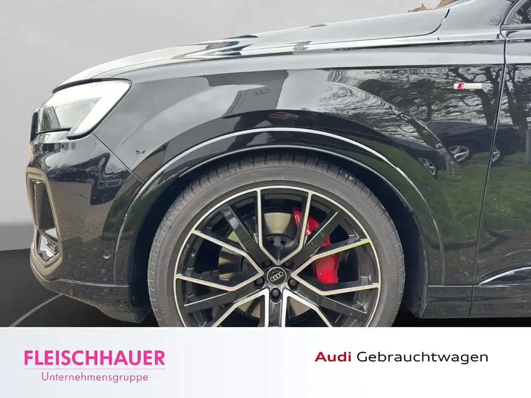 Audi Q7 - Thumbnail 14