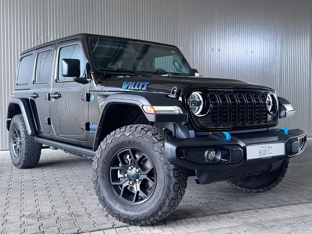 Jeep Wrangler - Thumbnail 9