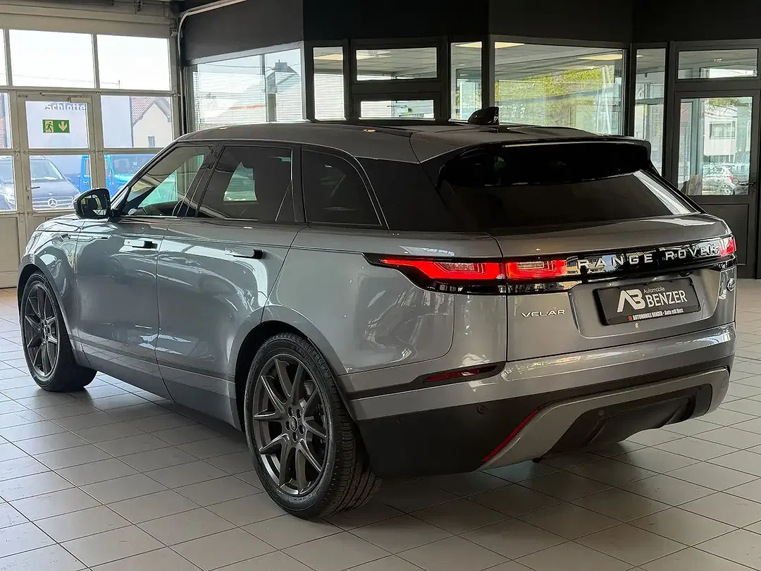 Land Rover Range Rover Velar - Thumbnail 7