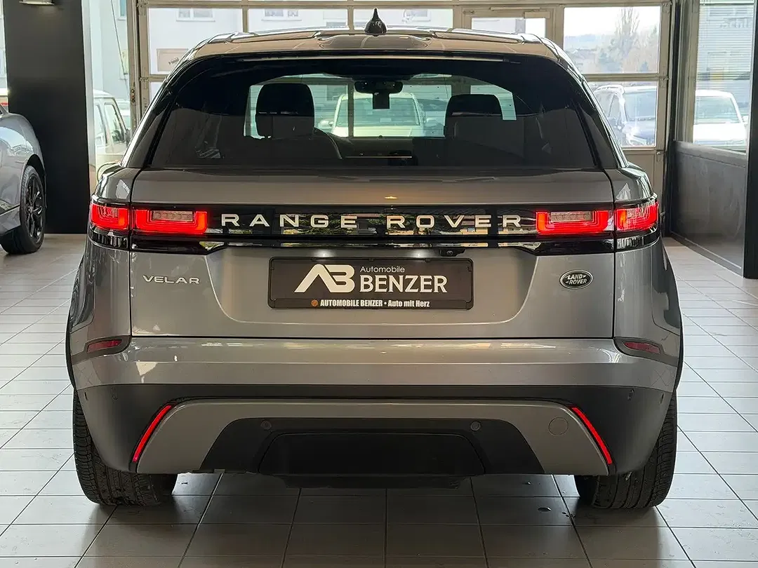 Land Rover Range Rover Velar - Thumbnail 8