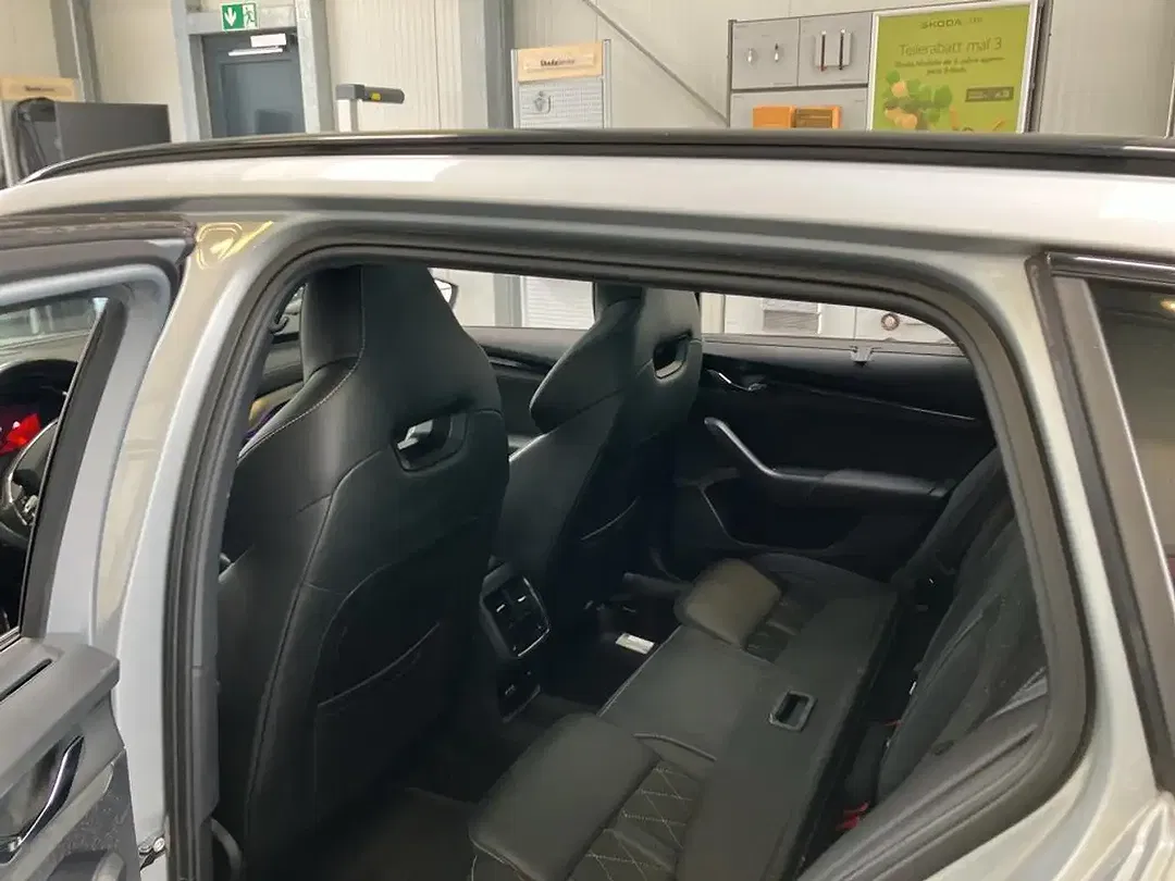 Skoda Octavia - Thumbnail 8