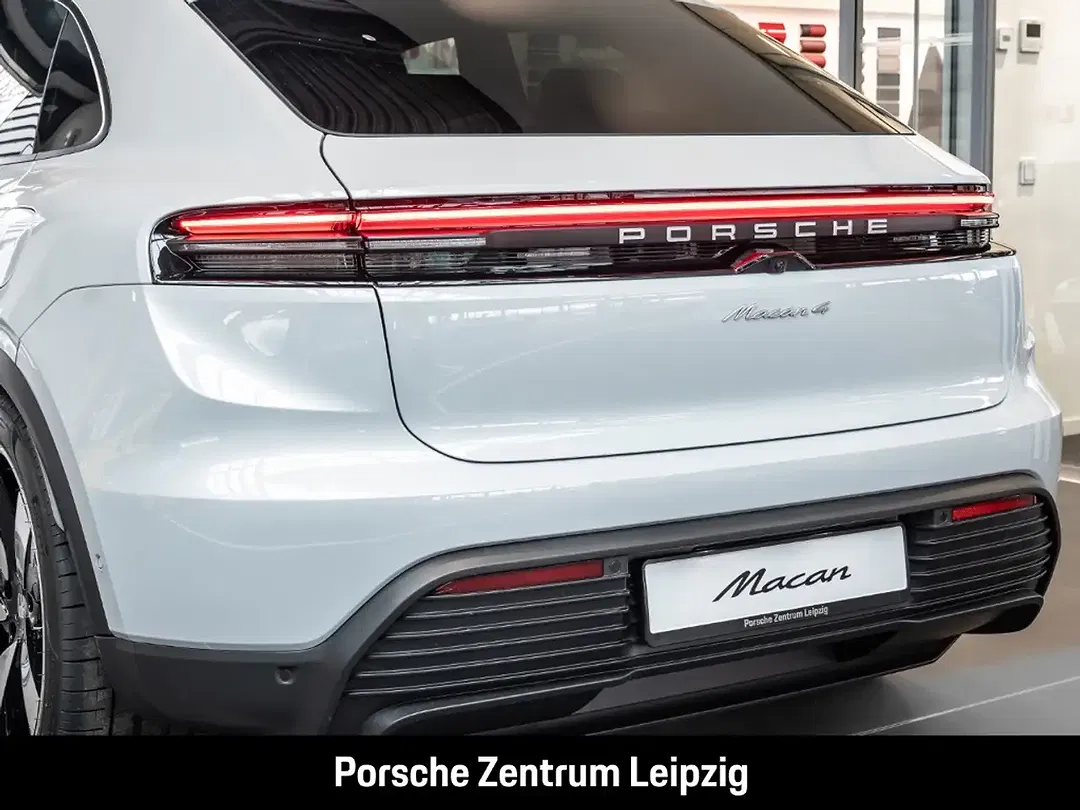 Porsche Macan - Thumbnail 13