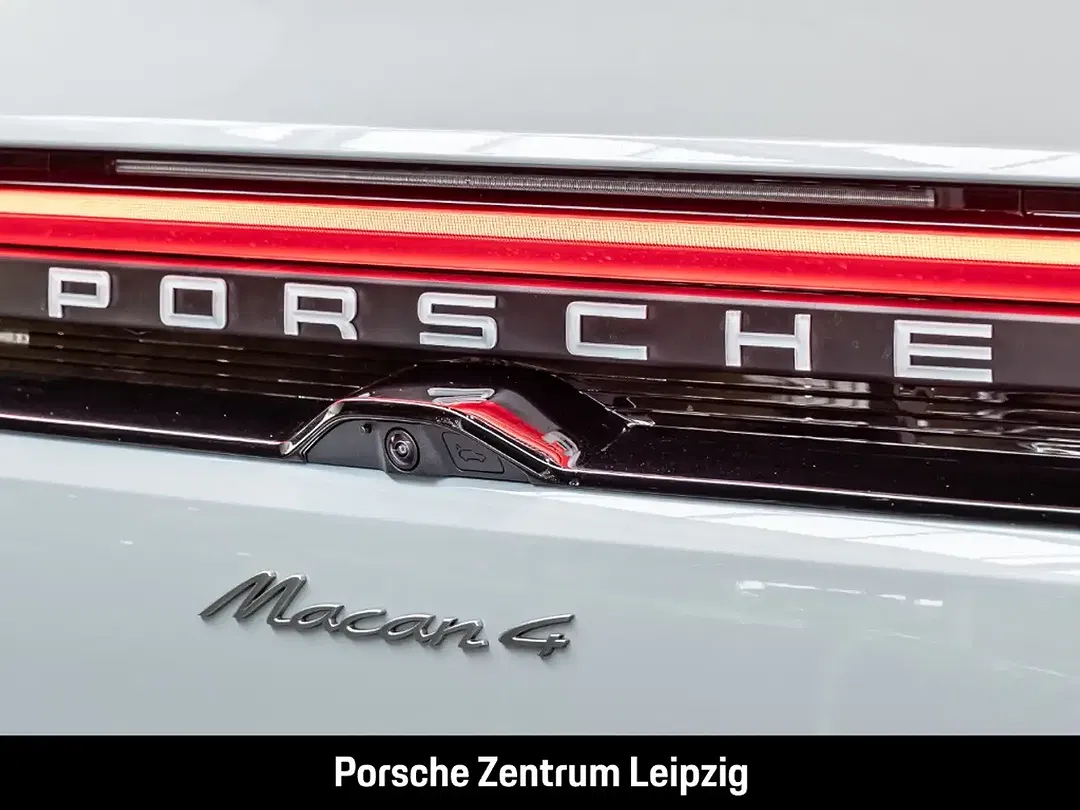 Porsche Macan - Thumbnail 14