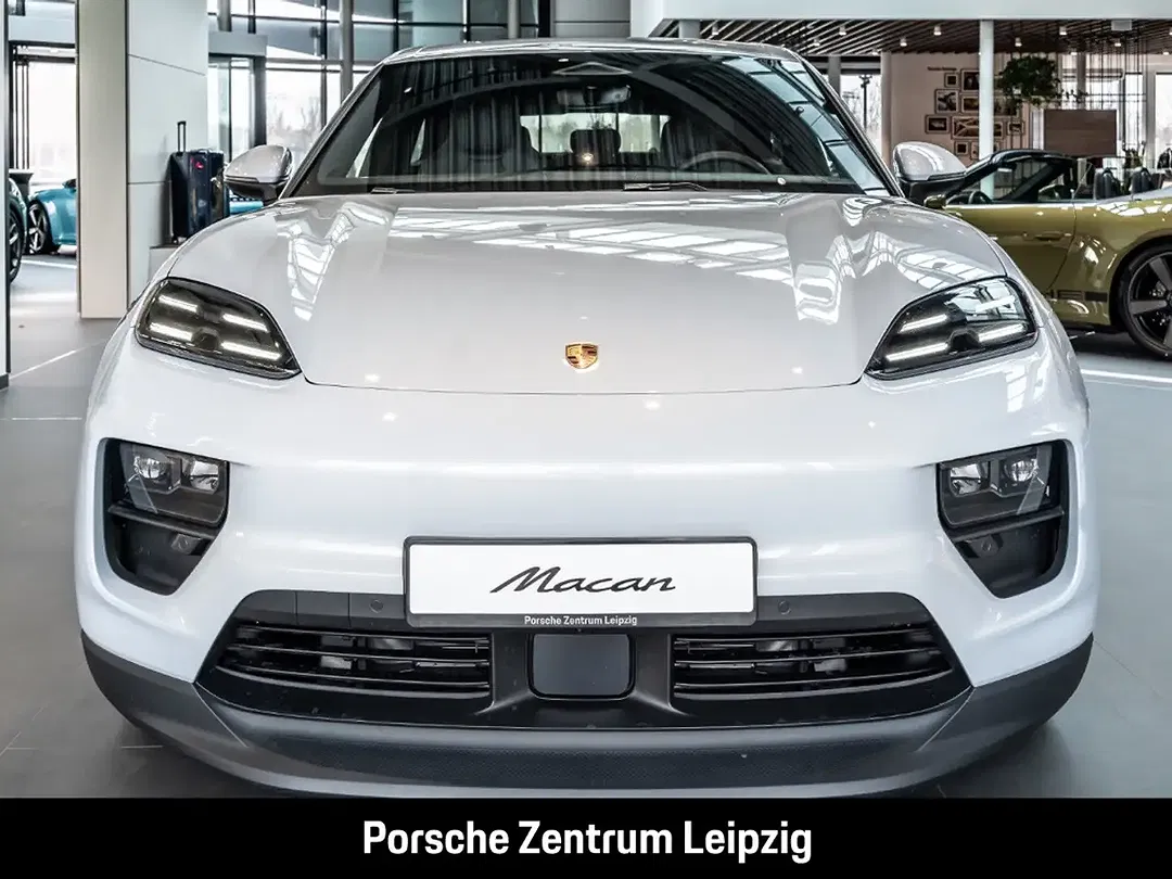 Porsche Macan - Thumbnail 4