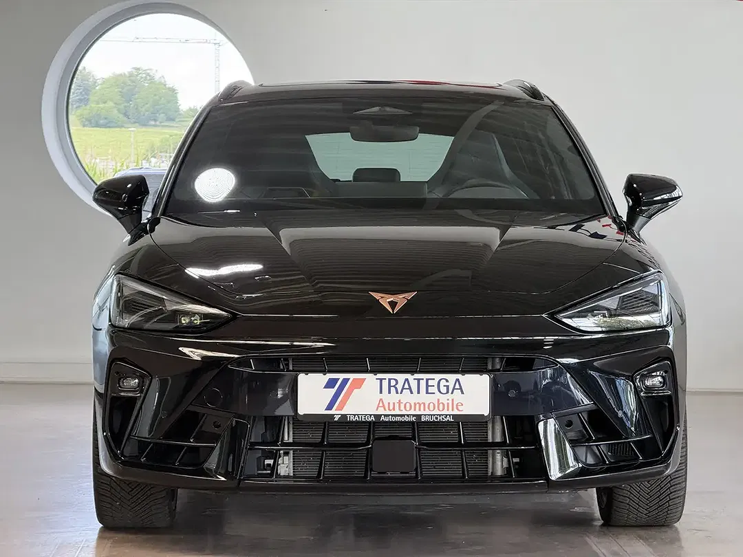 CUPRA Leon - Thumbnail 2