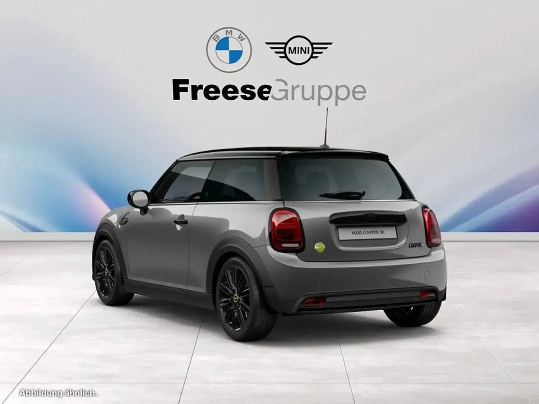 MINI Cooper SE - Thumbnail 2