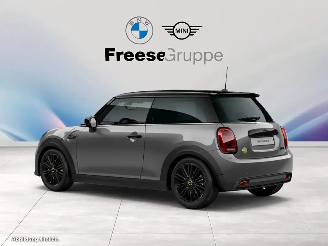 MINI Cooper SE - Thumbnail 6