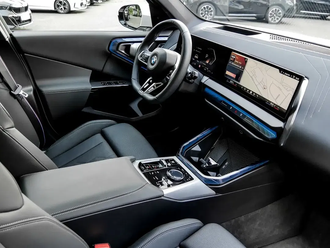 BMW X3 - Thumbnail 3